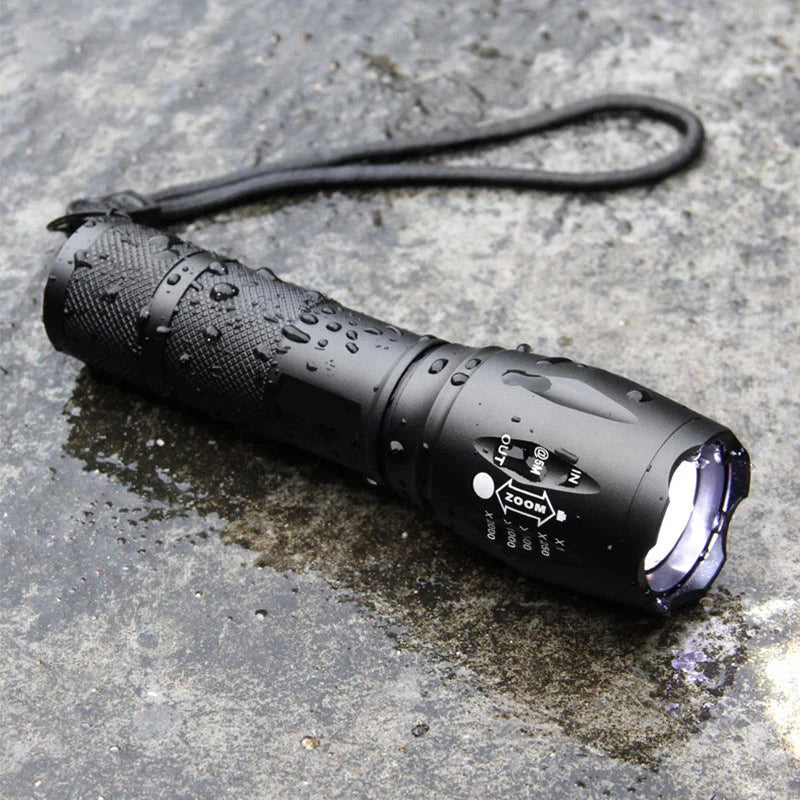 ZK30 Portable Flash Light